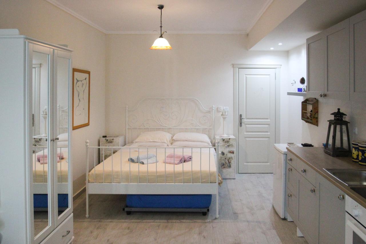 Angels Home Platanitis ภายนอก รูปภาพ