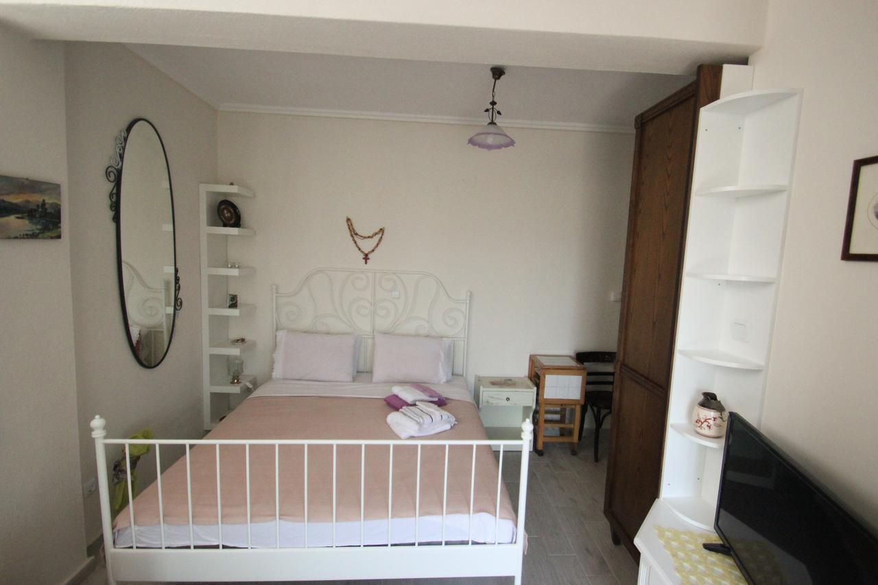 Angels Home Platanitis ภายนอก รูปภาพ